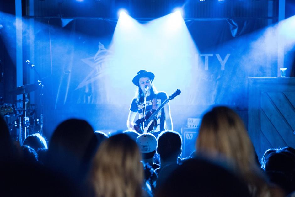 James Bay 